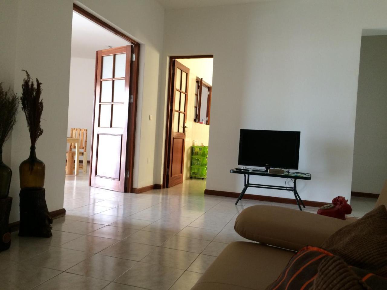 Vannilla Residencial Mindelo Luaran gambar