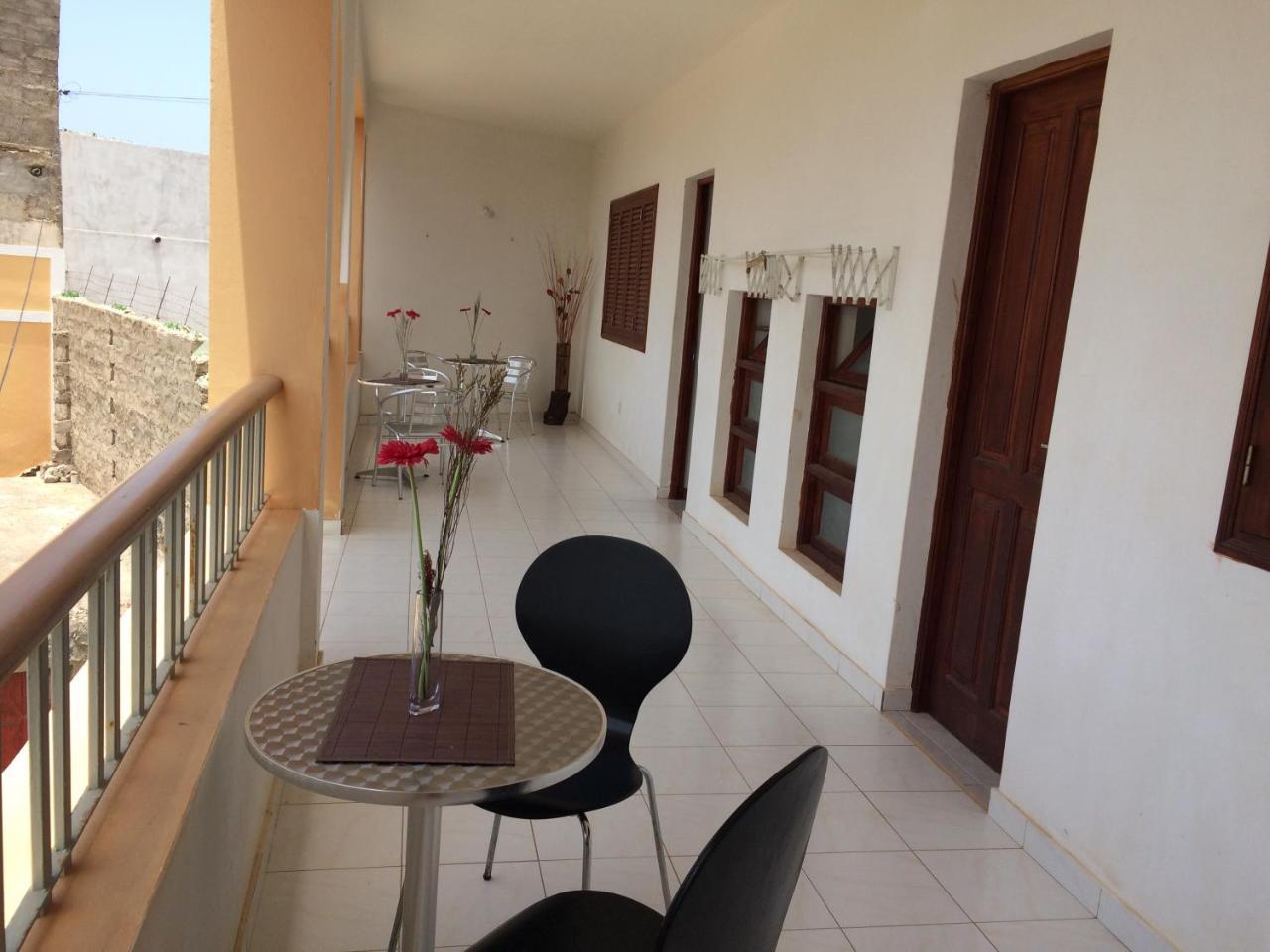 Vannilla Residencial Mindelo Luaran gambar
